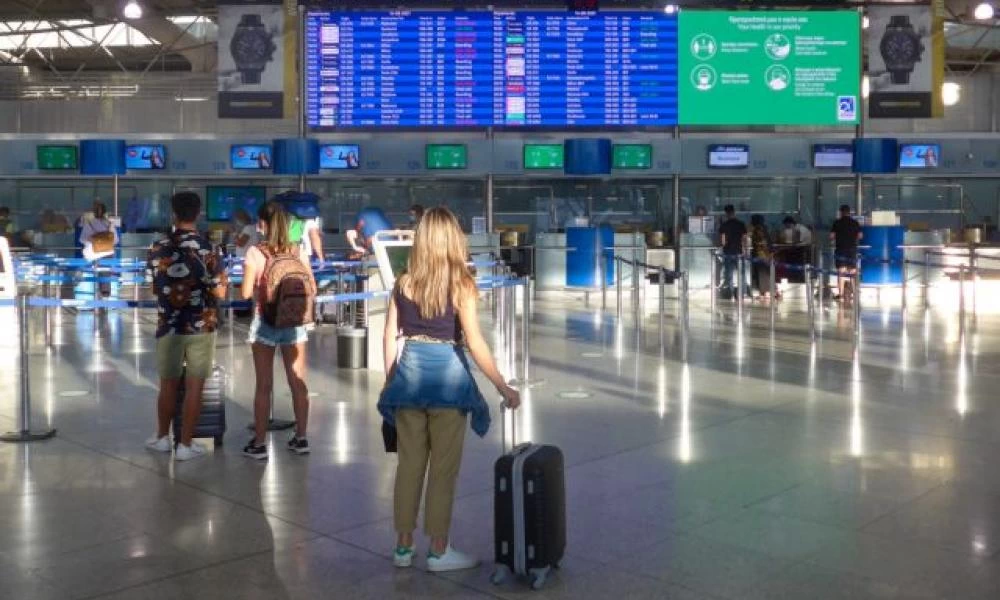 ΕΕ – Επιστροφή στους ταξιδιωτικούς περιορισμούς για Σερβία, Αλβανία, Αρμενία, Αζερμπαϊτζάν και Ιαπωνία